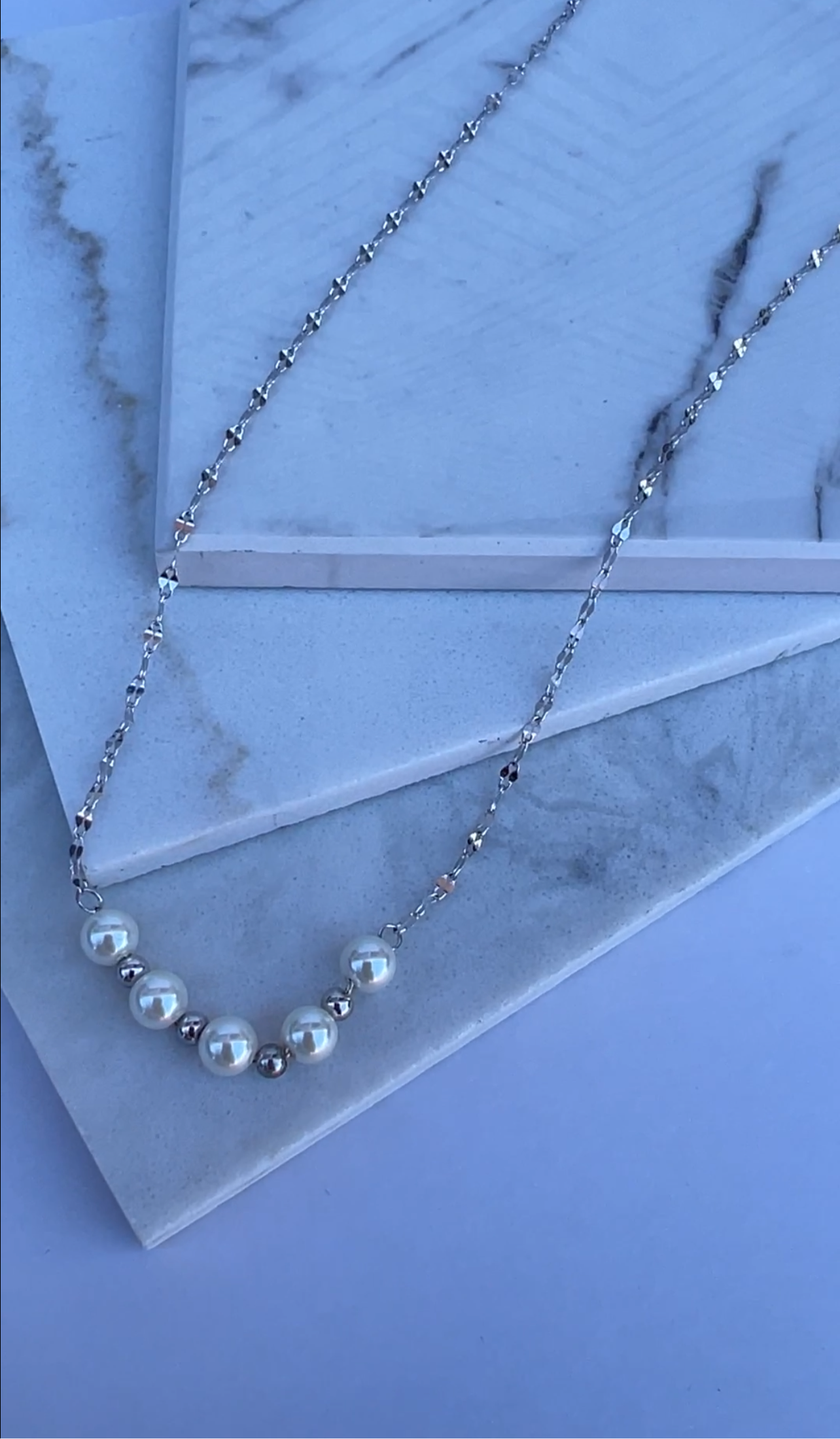 925 Sterling Silver Delicate Pearl Necklace