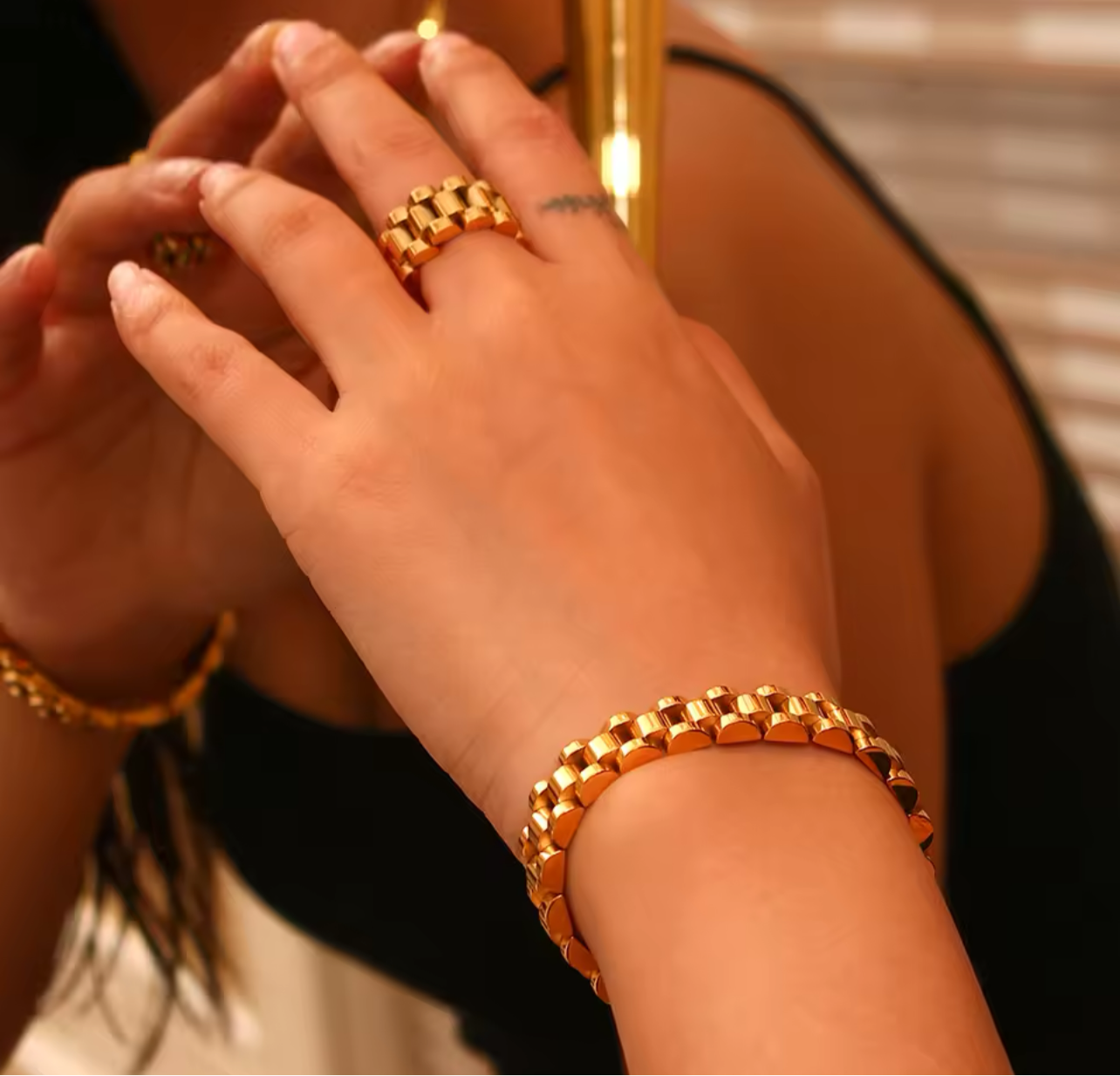 Rebecca ST ring